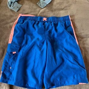 men’s swim trunks